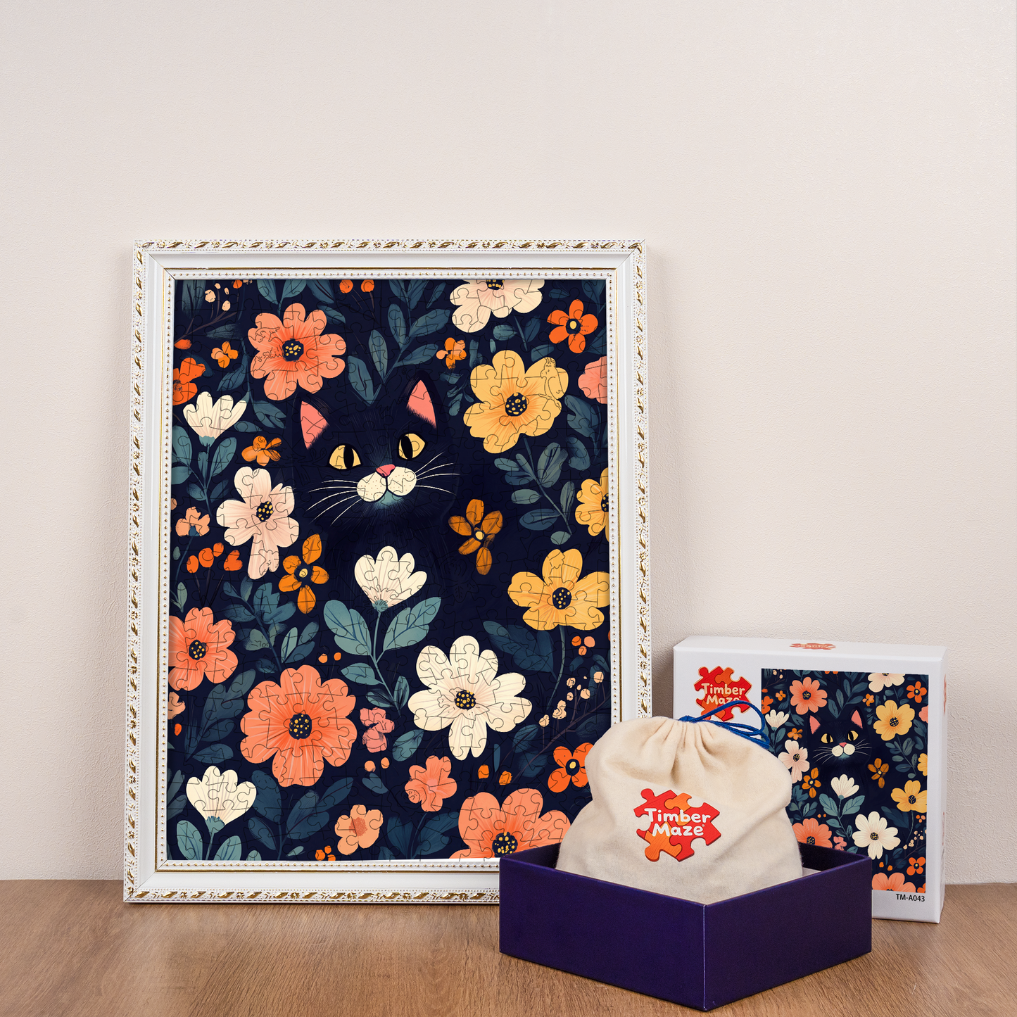 Hide-and-seek Black Cat - Wooden Jigsaw Puzzle